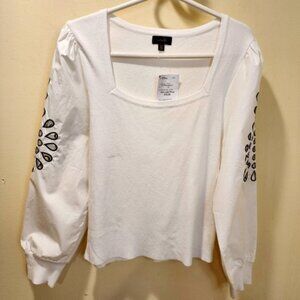 ONTWELFTH Women's White long Sleeves Puffy Embroidered Blouse size XL NWT